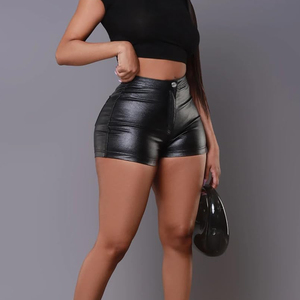 Fabricant professionnel de shorts en cuir pour femmes avec logo personnalisé, produit tendance, meilleur fournisseur de shorts en cuir pour femmes - Product Image 3