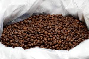 Café Molido Premium Tostado Francés con Cafeína, Café de Goteo, 85% Robusta y 15% Arábica, Sabor Hecho en Vietnam, en Bolsa - Product Image 4