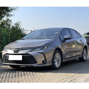 Toyota Corolla Hybride d'occasion 2015 – Offre Spéciale – Prix Abordable – Véhicule Neuf à Essence – Sièges en Cuir – Corolla Turbo d'occasion - Product Image 1