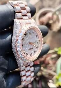 Montre de luxe en moissanite de qualité supérieure, entièrement sertie de diamants, pour homme, étanche, à quartz, avec bracelet, disponible au meilleur prix - Product Image 5