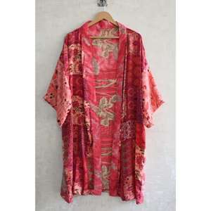 Robe Kimono Bohème en Soie Patchwork Grande Taille Respirante pour Femme, Longueur Cheville, Vêtement de Nuit Léger et Luxueux pour la Maison - Product Image 1