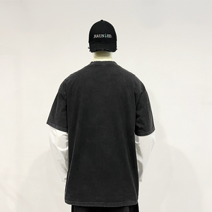 Camiseta de Manga Larga Oversize Negra con Ribete en Contraste Blanco, Estampado de Letras Verticales en la Manga Derecha, Estilo Urbano, Camiseta Jersey para Hombre - Product Image 5