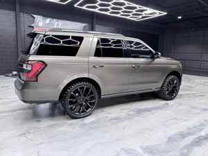 MINT 2018 Expedition Limited | Título Limpio - Product Image 3
