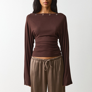 Top corsé de mujer de manga larga con ojales en el cuello, top corto de mujer con ojales, camiseta acanalada lateral estilo streetwear - Product Image 1