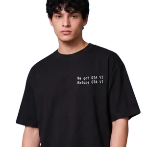 T-shirt graphique oversize pour homme, col rond, manches courtes, imprimé dos motif dessin animé, coupe ample, streetwear décontracté, vêtements de mode personnalisés - Product Image 3