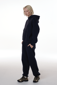 Sudadera con Capucha Lisa para Hombre – Moda Invernal para el Día a Día - Product Image 2