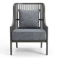 Chaise longue d'extérieur élégante et confortable en bois de teck massif avec lattes, coussin gris foncé rembourré en mousse, aucun assemblage requis