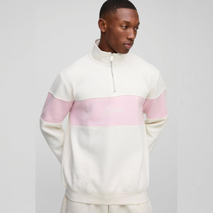 Eleva tu colección de ropa urbana de invierno: Sudadera con capucha de algodón blanco y rosa de primera calidad, de secado rápido, diseñada para un estilo fresco y contemporáneo. - Product Image 1