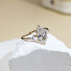 Anillo de Diamante de Laboratorio con Corte Marquise Geométrico IGI D-E-F VVS-VS, Oro 14K, Oro Rosa, Oro Blanco, Plata, Suministro B2B de Solitarios - Product Image 2