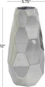 Florero de Aluminio Estilo Industrial Hecho a Mano, Diseño Audaz con Acabado Plateado para Espacios Modernos, Galerías y Bodas - Product Image 6