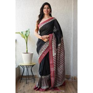 Sari en lin imprimé exclusif avec chemisier en lin pour occasions festives et décontractées, provenant d'un fabricant et fournisseur indien. - Product Image 1