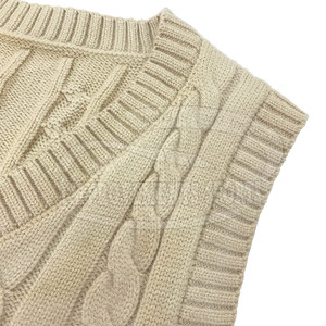 Ligero en stock Chaleco de punto recortado para mujer Chaleco de punto recortado personalizado de alta calidad para mujer - Product Image 3