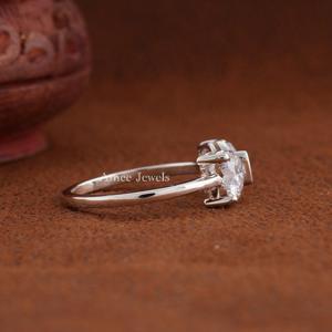 Anillo Romántico de Diamantes con Corte Corazón, Plata de Ley 925, Doble Piedra, Estilo Lazo, Joyería Fina - Product Image 3