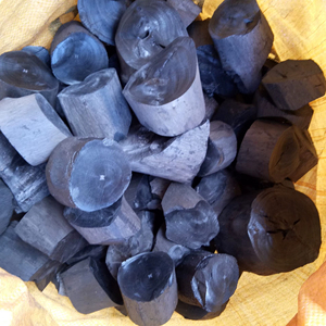 Carbón vegetal premium Halaban de Merades de Indonesia, de alta temperatura, larga duración, bajo en cenizas, para hotpot, barbacoa y suministro a restaurantes. - Product Image 1