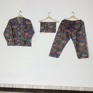 Conjunto de Pijama de Algodón con Estampado Floral de Estilo Étnico Moderno, Ropa de Dormir y de Estar para Mujer, Regalo - Product Image 1