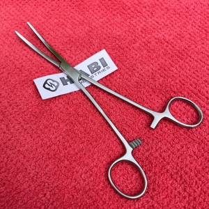 Pinzas para Mosquitos Halsted de HABI Industries, las Más Vendidas, Rectas y Curvas, de Acero Inoxidable, Instrumento Quirúrgico, Agarre Ergonómico, 3 Mandíbulas - Product Image 5