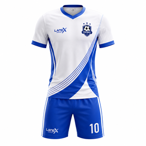 ชุดฟุตบอลแบบซับลิเมชั่นสีดำ โพลีเอสเตอร์ 100% สำหรับผู้ชาย เสื้อ กางเกงขาสั้น ระบายอากาศ แห้งเร็ว - Product Image 1