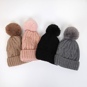 Fengze Custom Logo 3D Embroidery LED Beanie Adult Speckled Acrylic Adjustable <b>Cable</b> Knit Cuffed Pom Pom Warm Night Jogging <b>USB</b> - Product Image 5