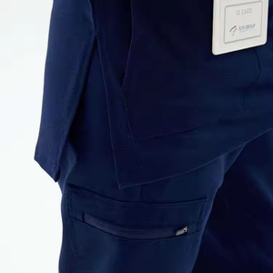 Chaquetas Médicas de Alta Calidad para Enfermeras, Uniformes de Hospital Personalizados con Detección de Agujas, Uniformes Médicos de Forro Polar para Doctoras - Product Image 3
