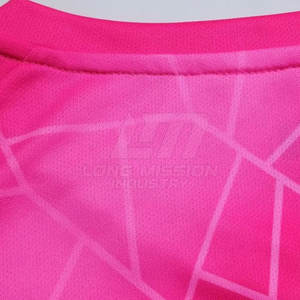 Nuevo Estilo de Uniforme de Portero, Ropa Deportiva Cómoda, Jersey y Pantalones Cortos de Portero de Alta Calidad - Product Image 4