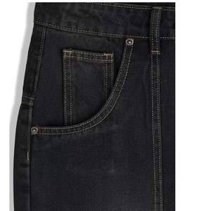 Jean en denim noir délavé pour homme, coupe large – Pantalon décontracté streetwear avec poches utilitaires, vente en gros personnalisée - Product Image 6