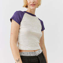 Camiseta Corta Personalizada con Logotipo para Mujer, 100% Algodón, Corte Ajustado, Estilo Coreano, Ropa Casual Urbana - Product Image 4