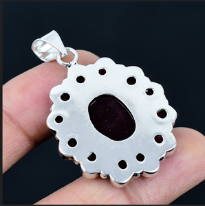 Pendentif fleur en pierre de sang naturelle, collier floral, bijoux pour femmes, bijoux faits à la main - Product Image 3