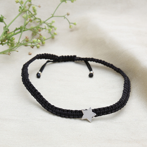 Bracelet étoile en paracorde noir fait main avec pierres précieuses, personnalisé pour les relations, bijou ajustable pour homme, protection et guérison - Product Image 2