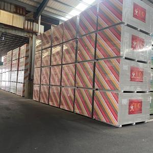 Plaque de plâtre ignifuge légère ASTM certifiée CE 12 mm 2400x1200 mm pour la décoration intérieure et les <span class=keywords><strong>cloisons</strong></span> d'hôtels - Product Image 5