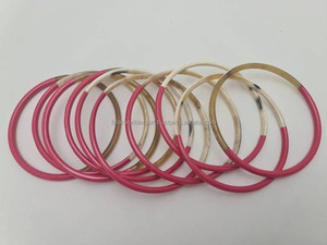 Brazalete redondo de estilo animal de cuerno de búfalo pulido tallado a mano, joyería para mujer de Falak World Export - Product Image 4