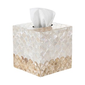 Funda para Caja de Pañuelos Hecha a Mano con Madreperla, Tendencia de Moda para el Hogar - Product Image 1
