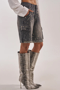 Shorts cargo taille haute ornés de perles pour femme, style streetwear, fermeture boutonnée, tissu en coton tissé avec poches - Product Image 3