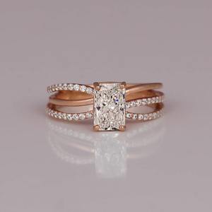 Joyería fina 9K/10K/14K/18k Anillo de compromiso en forma de corazón de oro sólido para mujeres Disponible a precio asequible en tarifa al por mayor - Product Image 1