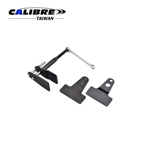 เครื่องมือถอด/ใส่ลูกสูบเบรกดิสก์เหล็ก TAIWAN CALIBRE พร้อมอุปกรณ์ช่วยดันคาลิปเปอร์ - Product Image 2