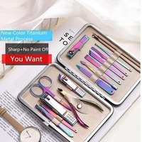Ensemble professionnel de manucure et pédicure en acier inoxydable 5 pièces avec outils de soin des ongles, soin des mains/des pieds/du visage, étui de luxe