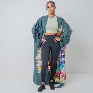 Robe de soirée moderne chaude détendue col en V profond faite à la main Tie Dye Trendy Summer Resort Wear Robe de soirée Boho Beach Kaftan Kimono Robe - Product Image 1