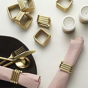 Elegant <b>Brushed</b> Gold Square Napkin Rings Bulk Wholesale Custom Metal Table Napkin Holders for Weddings Banquet Napkin Holder - Product Image 1
