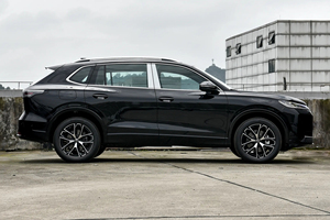 Tiguans L V-W, Sedán/SUV Híbrido Enchufable (PHEV) Chino Automático, Asientos de Cuero, Llantas R19, Cámara Trasera, Auto PHEV Usado - Product Image 6