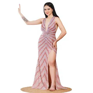 ชุดราตรีทรงเข้ารูปประดับเลื่อมหรูหรา คอวีลึก ยาวกรอมพื้น ลายทาง ผ่าข้าง แขนกุด เหมาะสำหรับงานเลี้ยงอย่างเป็นทางการ - Product Image 3