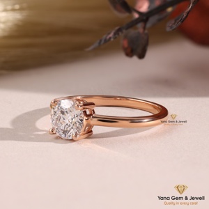 Anillo de Compromiso Clásico de Cuatro Puntas con Corte Redondo de 1.00 Quilates, Oro Sólido de 14K, Color D, Claridad VVS2, Diamante Cultivado en Laboratorio CVD, Certificado IGI - Product Image 2
