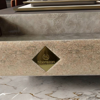 Bandeja de Servicio de Corcho y Cuero PU Premium para Hoteles y Restaurantes, Certificación ISO, Diseño de Logotipo Personalizable, Suministros de Vidrio para Lavandería y Artículos de Papel