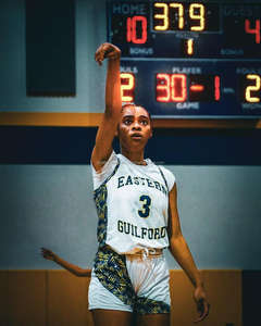 Conjunto de camiseta de baloncesto personalizado, transpirable, diseña tu propia ropa de baloncesto juvenil para hombres y mujeres - Product Image 3