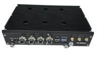 Ordinateur de bord EN50155 EN45545 EN50121 PC SD3630-M12X 11e génération Core i7-1185G7E CPU avec 4 x GbE LAN PC de bord
