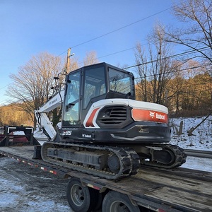 Achetez aujourd'hui l'excavatrice Bobcat E85, une machine fiable avec un moteur puissant, idéale pour les entrepreneurs et les chantiers industriels. - Product Image 4