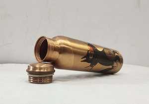 Bouteille d'eau en cuivre pur écologique, design tendance, best-seller, compatible lave-vaisselle, option logo personnalisé pour intérieur, maison, villas - Product Image 4