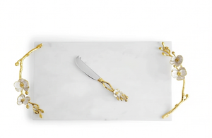 Ensemble de spatules à fromage au design moderne avec manche floral doré et planche à découper, idéal pour la cuisine et les restaurants - Product Image 4