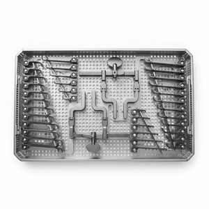 Juego de retractores McCullouch premium con cuchillas anchas de 27 mm y 6 dientes, cuchillas estrechas de 20 mm y 4 dientes, gancho y cuchillas dentadas - Product Image 1
