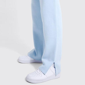 Pantalones de hombre elegantes y transpirables, pantalones de pierna ancha ligeros, diseño versátil, perfectos para atuendos informales diarios de verano - Product Image 4
