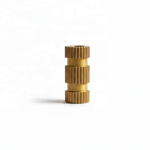 Inserts filetés en laiton sur mesure OEM et inserts moletés M4 M5 M8 pour moulage par injection plastique - Product Image 2
