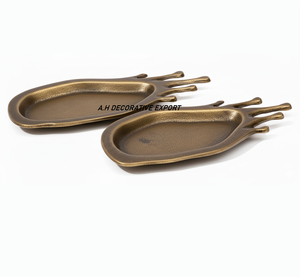 Modernos Platos de Servir y Centros de Mesa con Patrón Geométrico, Acabado Dorado Antiguo, Hechos a Mano, con Recubrimiento en Polvo, de Grado Deluxe - Product Image 6